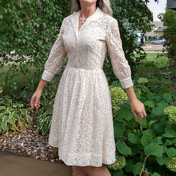 1950's CREAM LACE DRESS 50's shirtwaist S - Picture 10 of 12